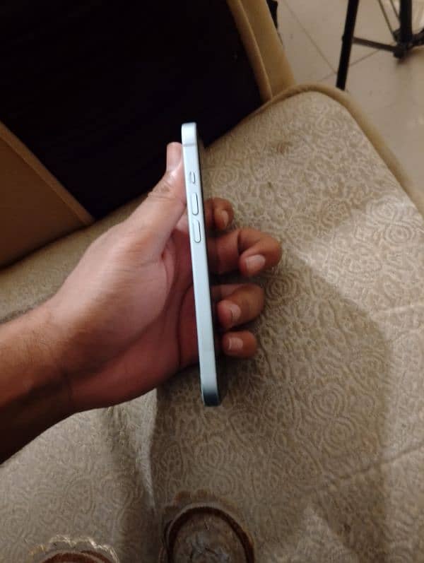 Iphone 15 128GB Jv Blue 5