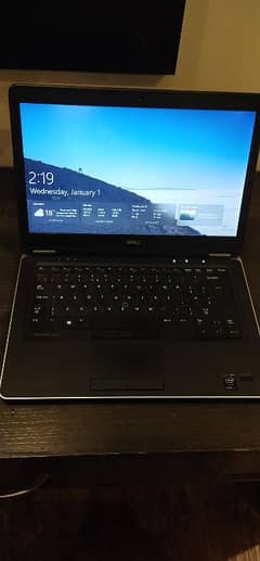 DELL LAPTOP Core i7 4th generation LATITUDE E7440 8GB RAM 500GB Hard