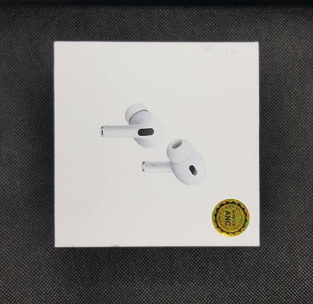 air pods pro. . . . 2nd generation. . (white) 6