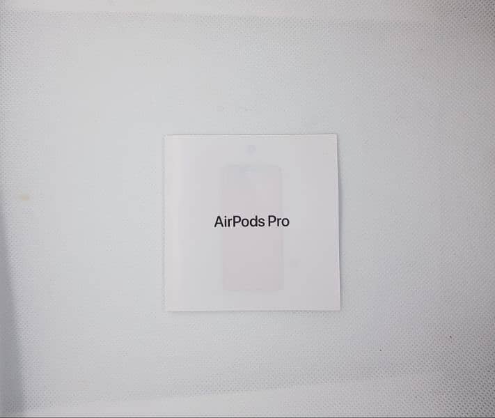 air pods pro. . . . 2nd generation. . (white) 7