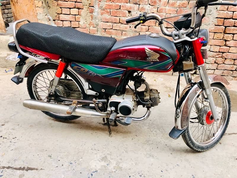 Honda CD70 2018 1