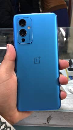 OnePlus 9