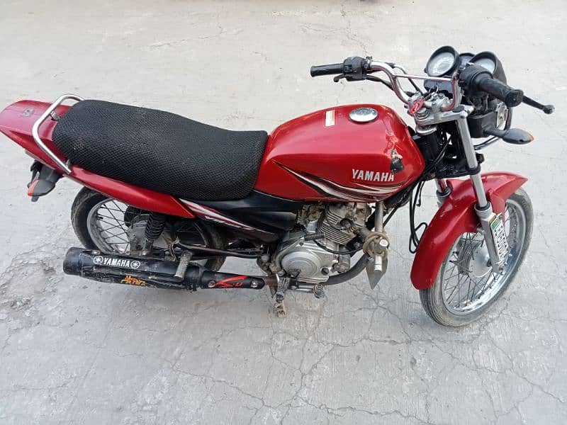 Yamaha 125 urgent sale need money all ok baik 4