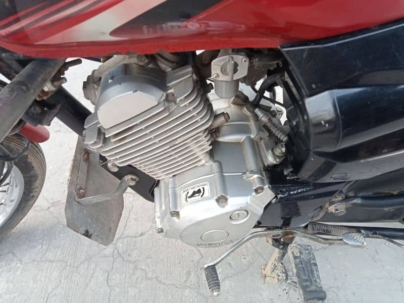 Yamaha 125 urgent sale need money all ok baik 7