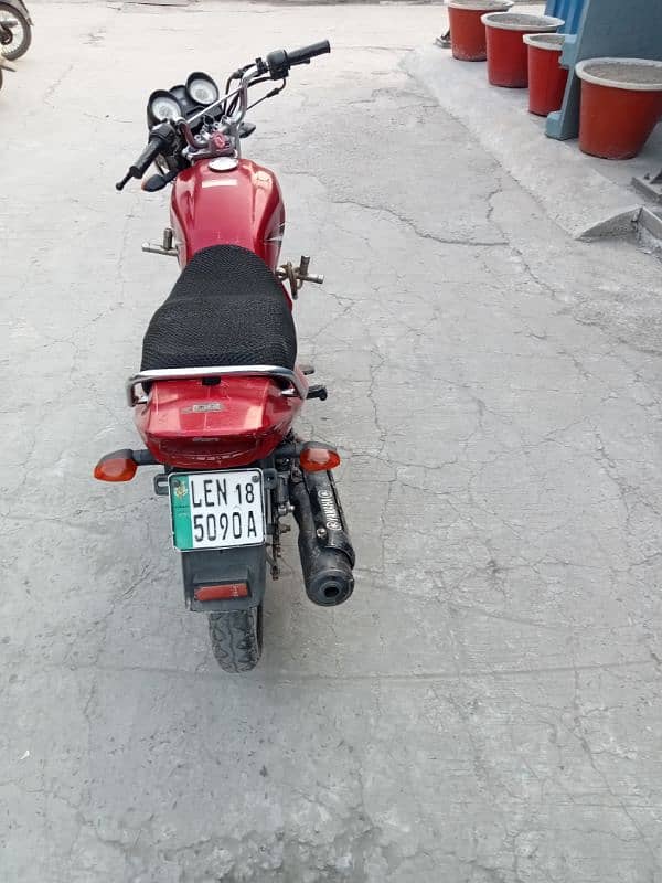 Yamaha 125 urgent sale need money all ok baik 13