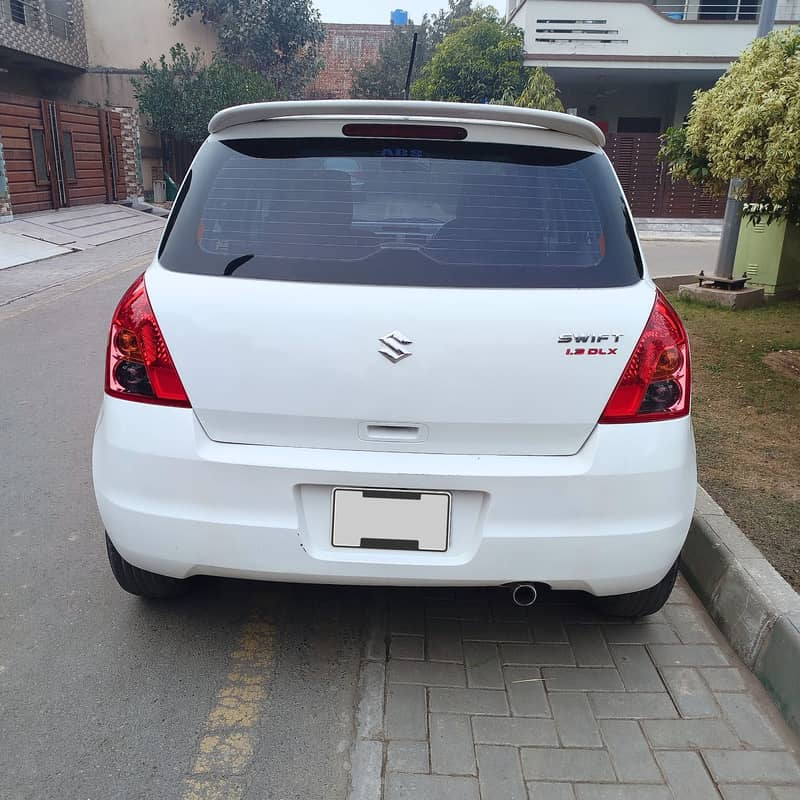 Hi, I am Selling Suzuki Swift DLX Navigation 2020 Model 3