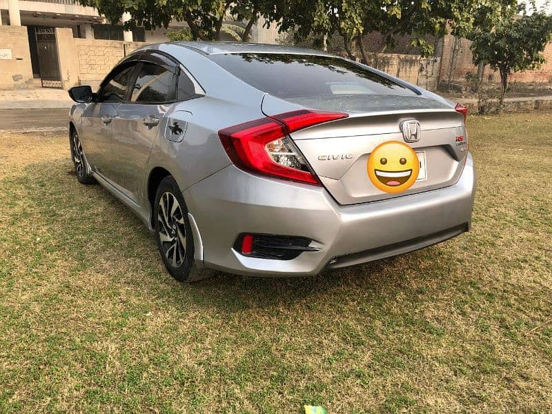 Honda Civic Oriel 2017 3