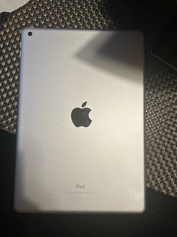 ipad 9 generation 10/10 0