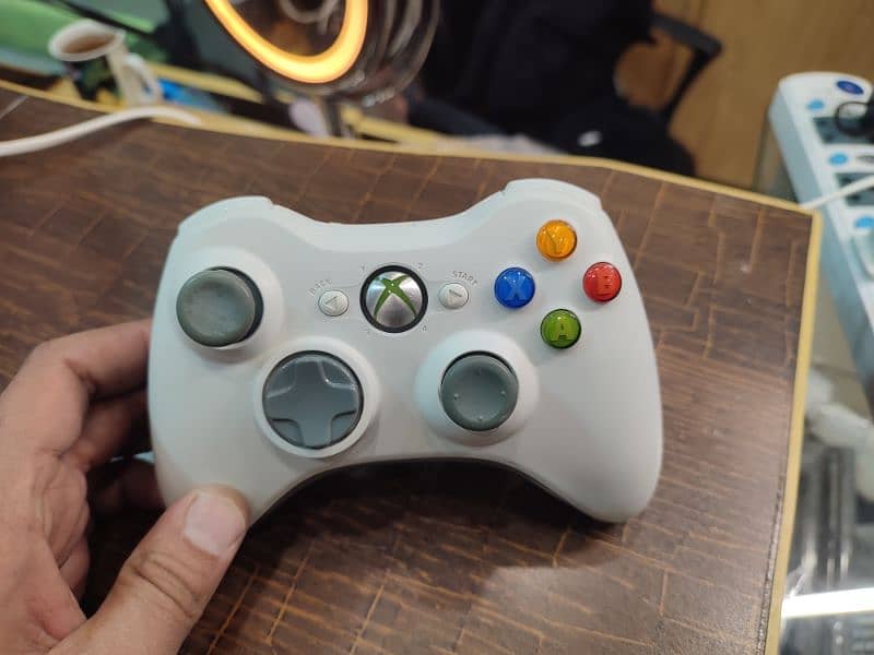 Original Xbox 360 Controller 3