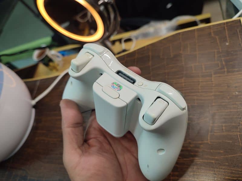 Original Xbox 360 Controller 4