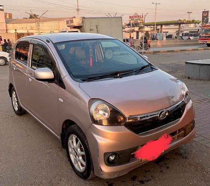 Daihatsu Mira 2014 1