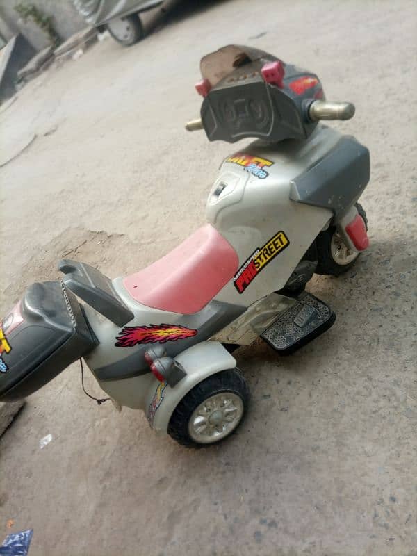 Kids bike for sale no working condition 10/9 2