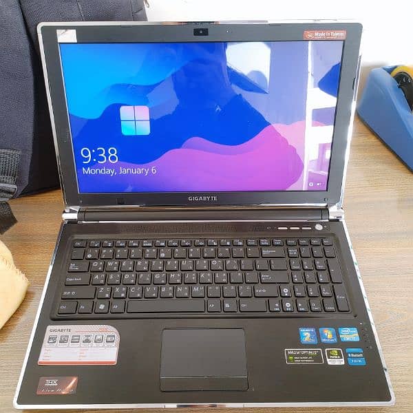 Gigabyte Laptop i7 2630-QM, 6gb Ram, GT 550M 2gb (Made in Taiwan) 0