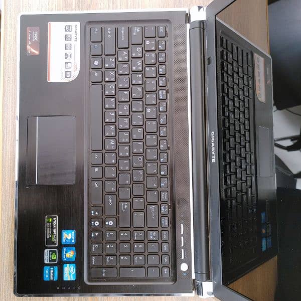 Gigabyte Laptop i7 2630-QM, 6gb Ram, GT 550M 2gb (Made in Taiwan) 3