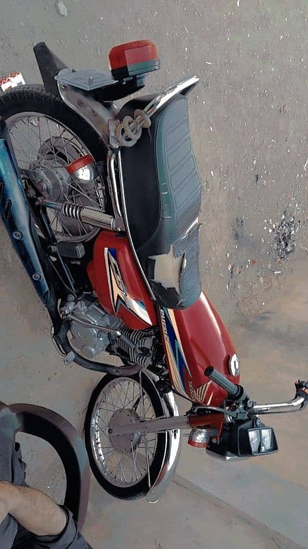 Honda CG 125 Karachi Number 3