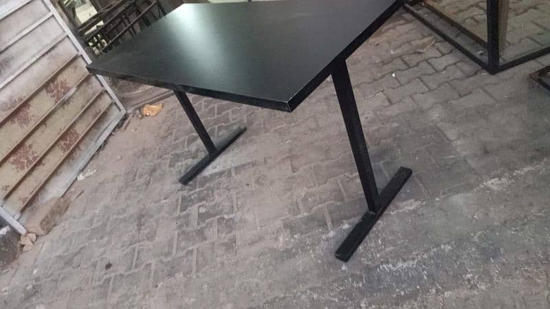 Computer Table for Sale 2