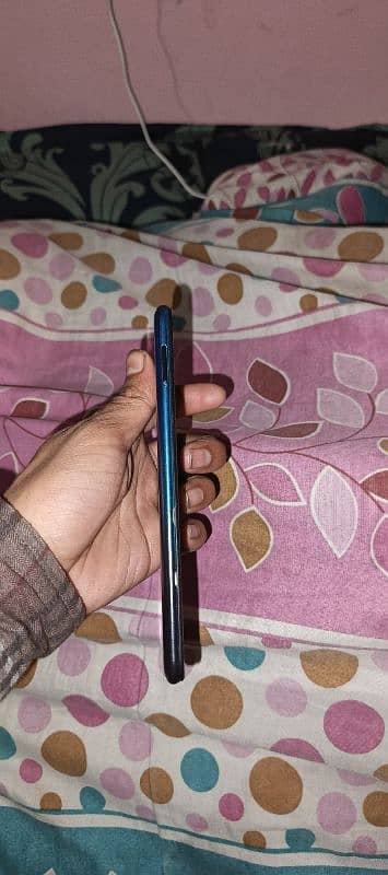 infinix hot 8 2ram 32gb ha all okay condition saf ha 4