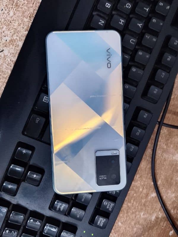 Vivo Y21A for sell, Rs: 30,000 1