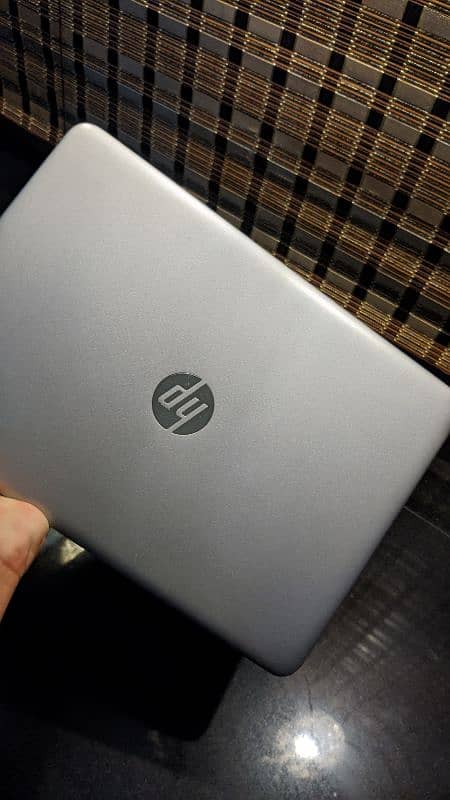 Hp Elitebook i5 6th gen 8/256 0