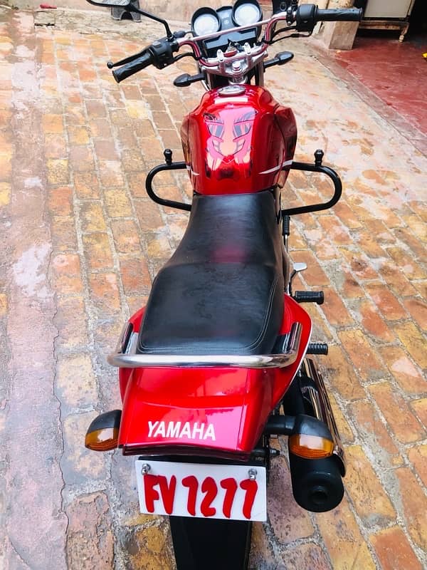 Yamaha YBR G 125 cc Blu beauty 15