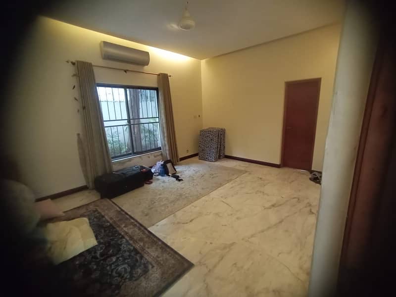 Main Cantt Single Story For Rent 27