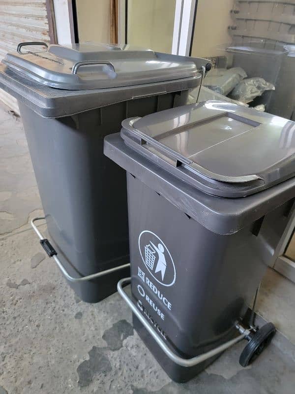 Dustbins Available in Different Sizes 1