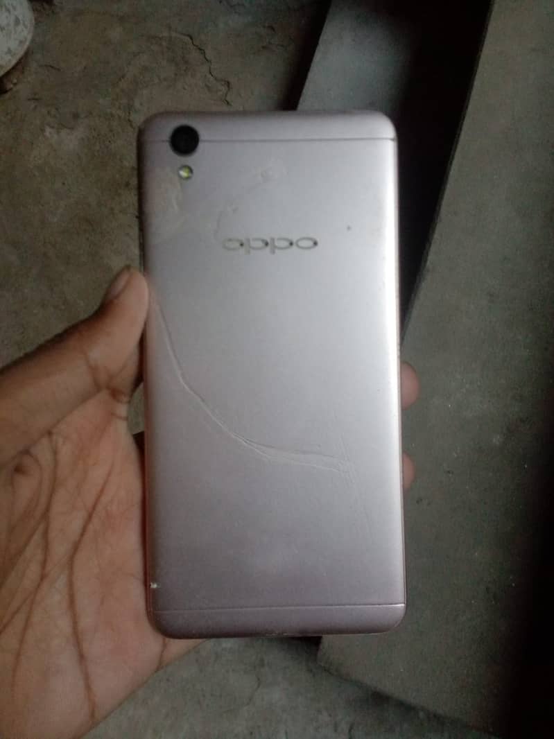 Oppo A37 screen ma halk sy dote han pta approved 0