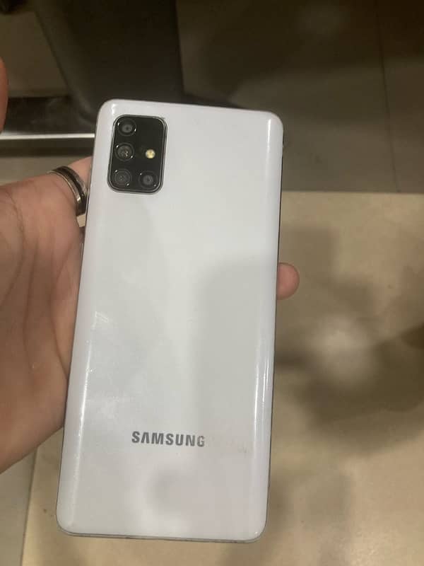 samsung A71 0