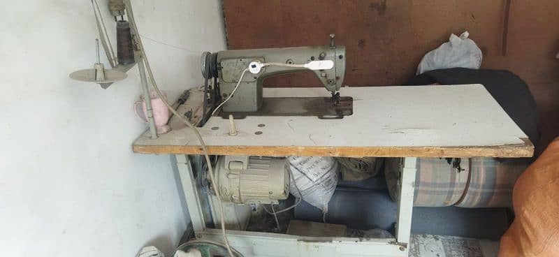 Juki machine for sale with motor. 1