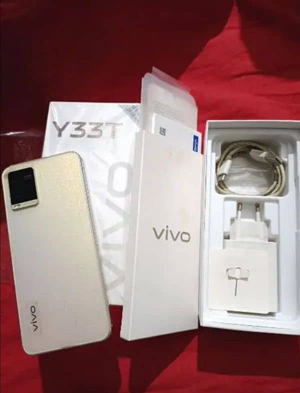 vivo Y33t Lush Condition 10/10 Complete Box 8