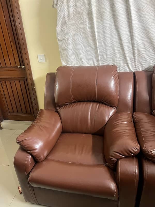 sofa for sell 1