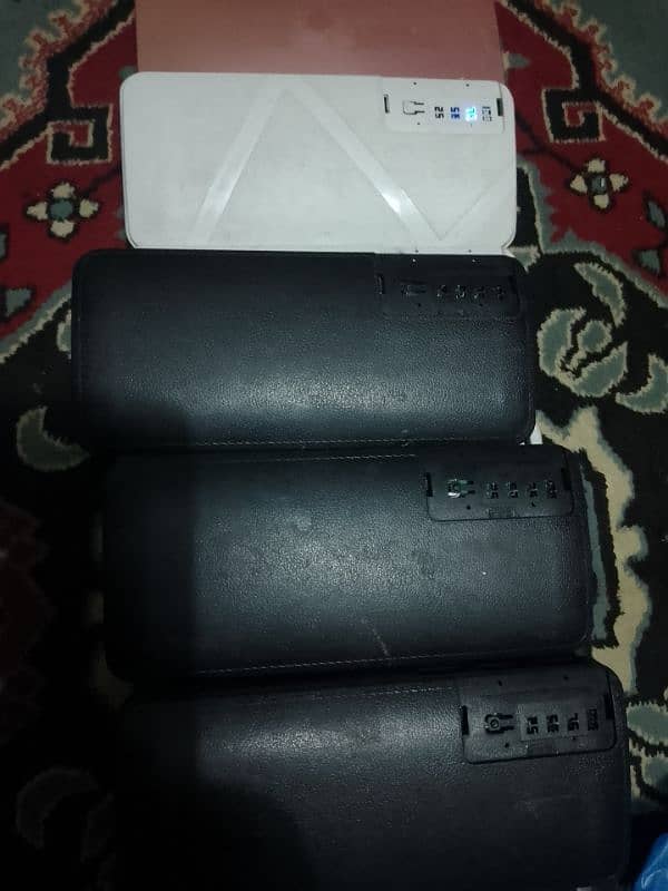 power bank for sel 700 par pece 0