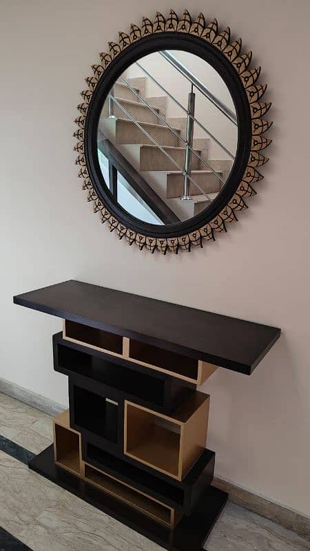 solid wood console and solid wood round mirror 0