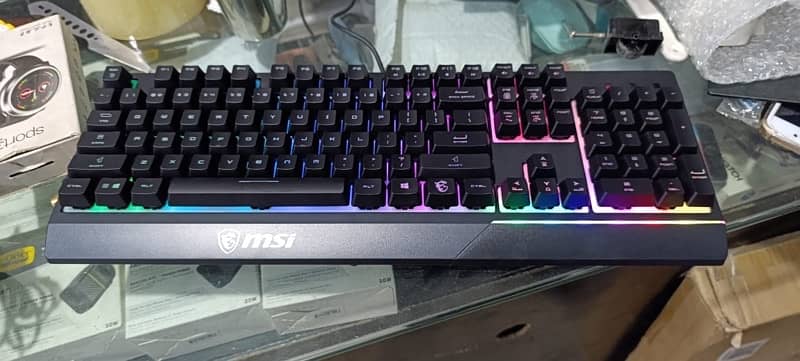 MSI VIGOR GK30 RGB Mechanical 2