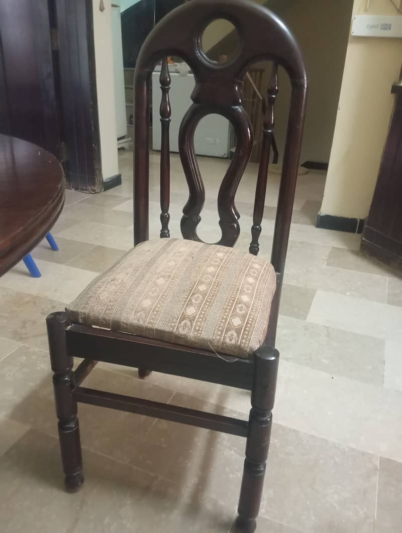 Used furniture 3