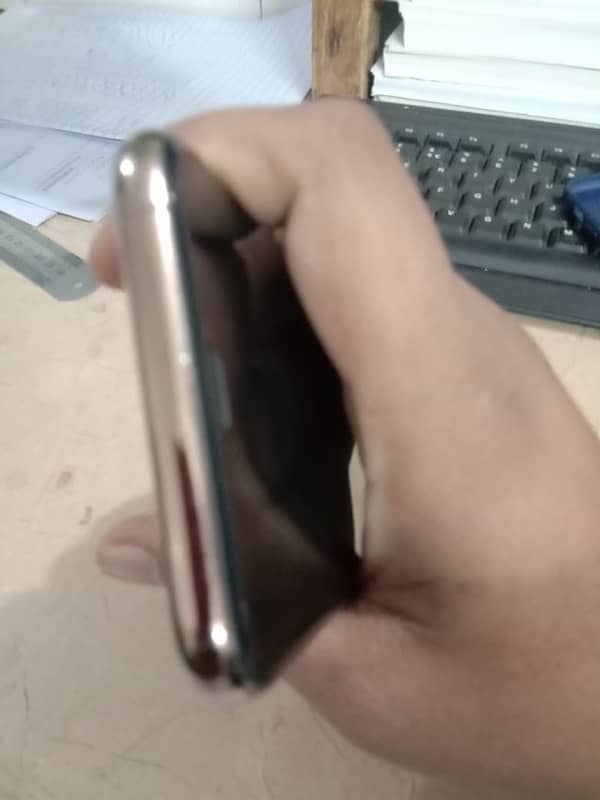 iphone 11 pro 64gb 4