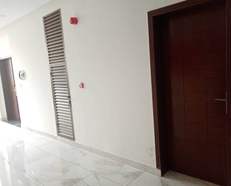 3 Bed Apt Available for Sale in Sector D Askari 11 Lahore. 2