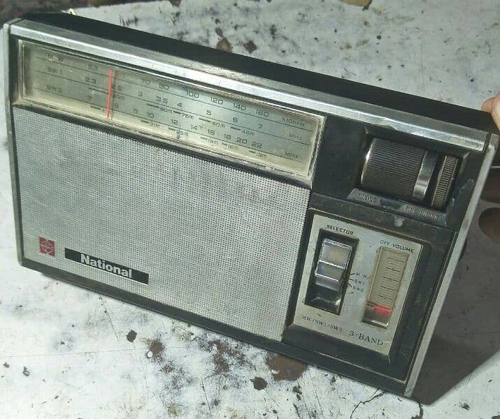 Radio National Panasonic R-312 0