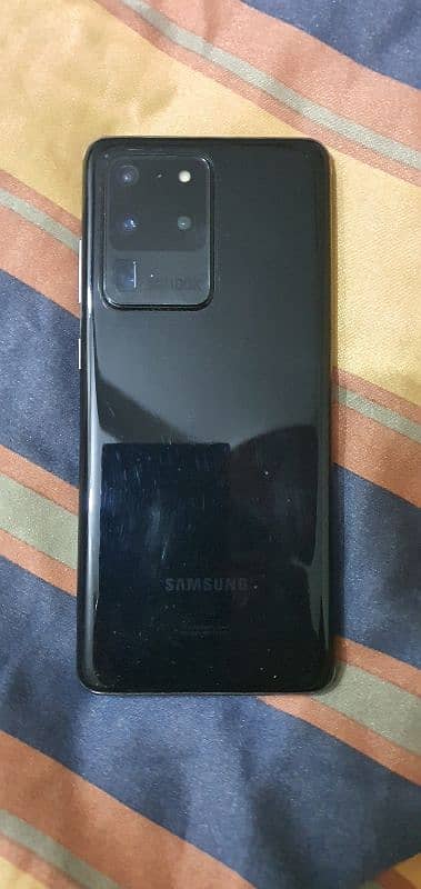 I m selling my s20 ultra 5g 4