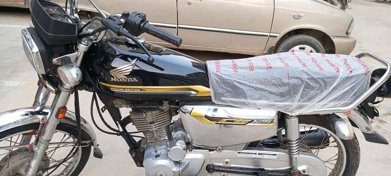 Honda 125 Karachi number special edition 2021 1