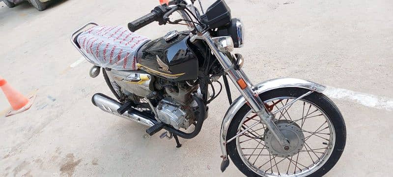 Honda 125 Karachi number special edition 2021 5