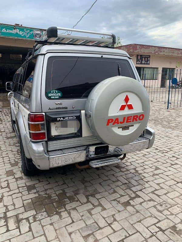 Mitsubishi Pajero Genuine Registered 2015/ Model 1994 2