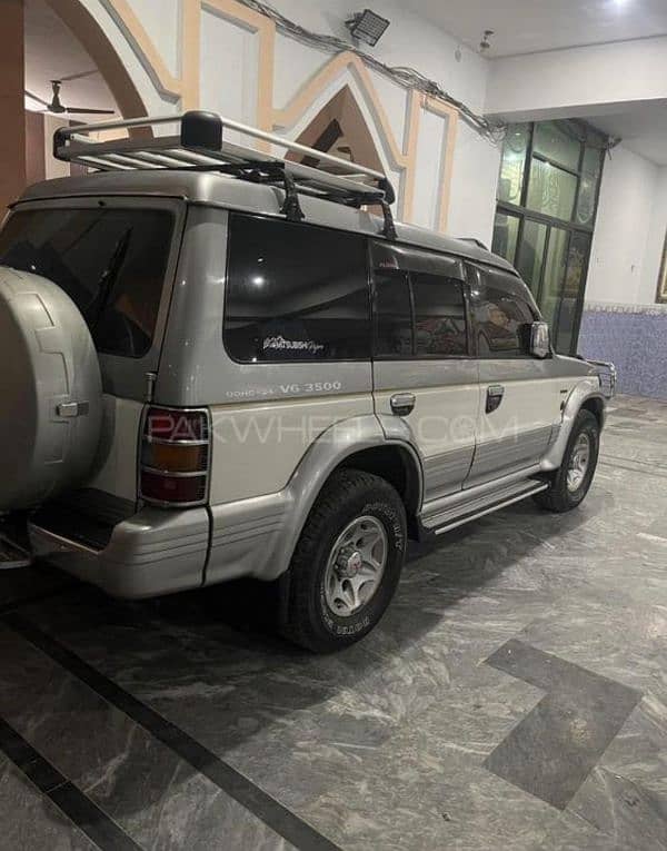 Mitsubishi Pajero Genuine Registered 2015/ Model 1994 6