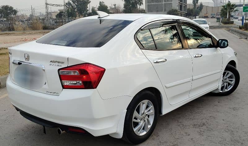 . Honda City Aspire 1.5 cc 20 model islamabad registration for sale. 5