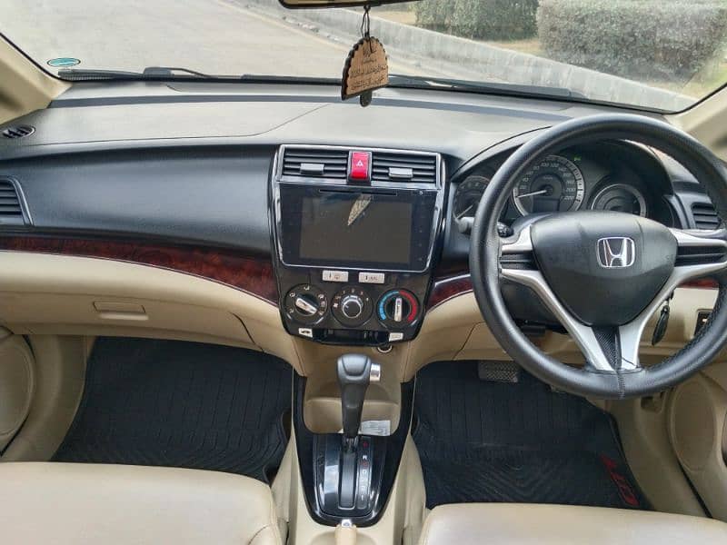 . Honda City Aspire 1.5 cc 20 model islamabad registration for sale. 8