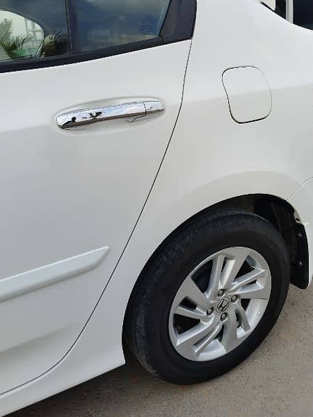 . Honda City Aspire 1.5 cc 20 model islamabad registration for sale. 9