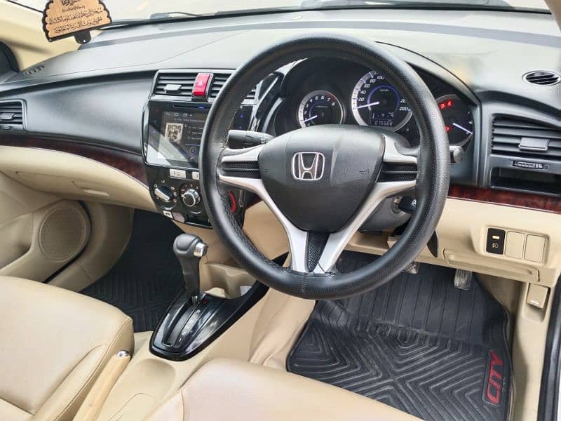 . Honda City Aspire 1.5 cc 20 model islamabad registration for sale. 11