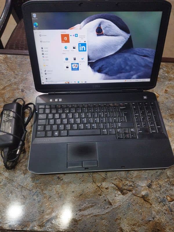 Dell Laptop for sale i5 3 generation 6