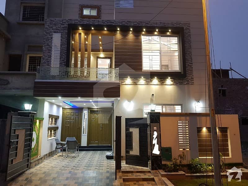 5 Marla Brand New Modern Luxury House Available For Rent In Bahria Town Lahore. 0