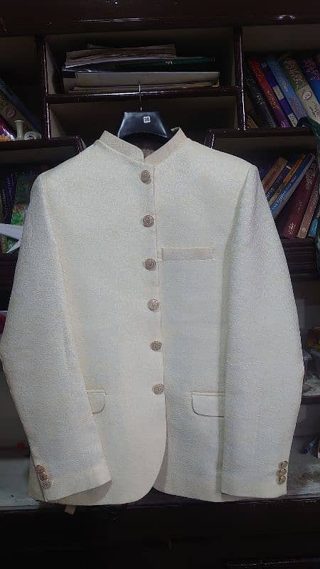 Prince coat size 40 . . 1 time use 4